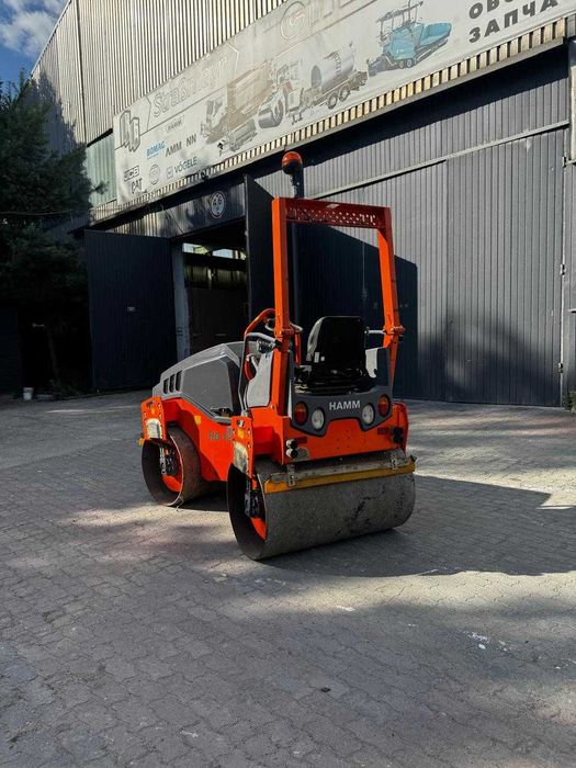 Продам каток HAMM HD12