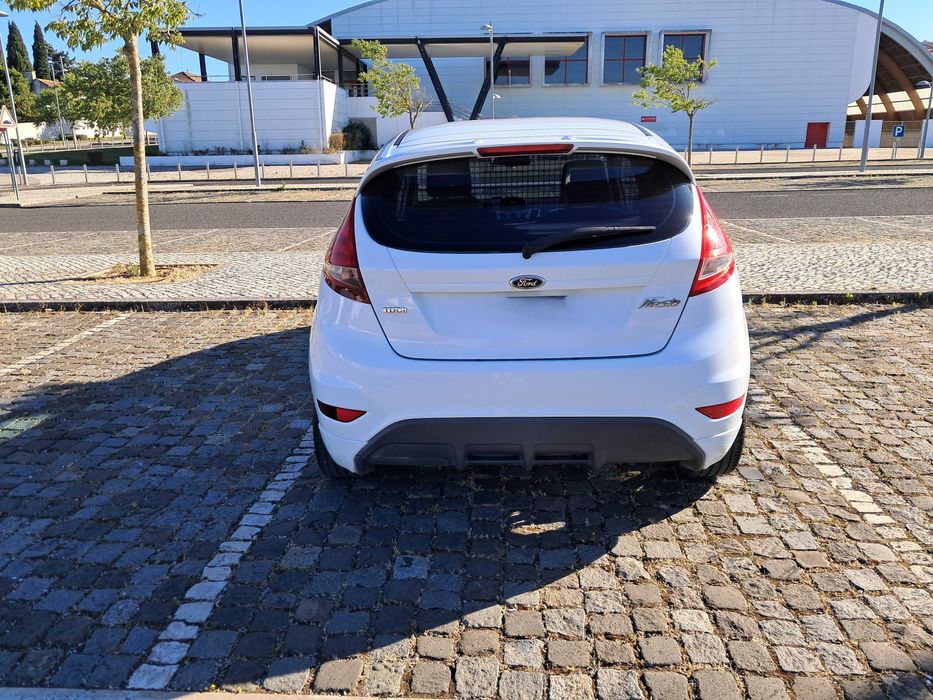 Ford Fiesta Comercial 1.6 TDCi Sport 95cv (2011) | 129k km | Selo Antigo (35€)