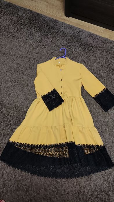 Платье нарядное xs-s