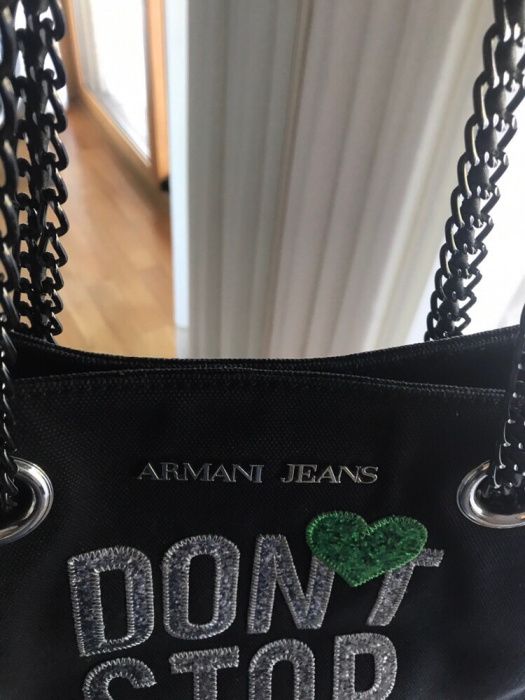 Mala Armani jeans