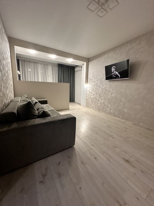 Простора квартира з авторським ремонтом для приємного відпочинку