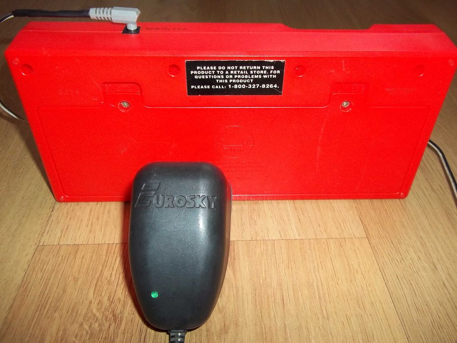 Зарядне для Батерейок LR 14.