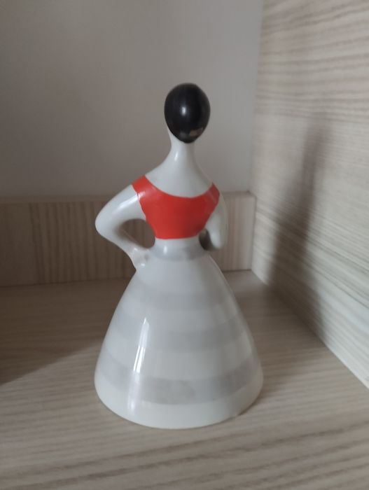 Бахус из Енеида , модница