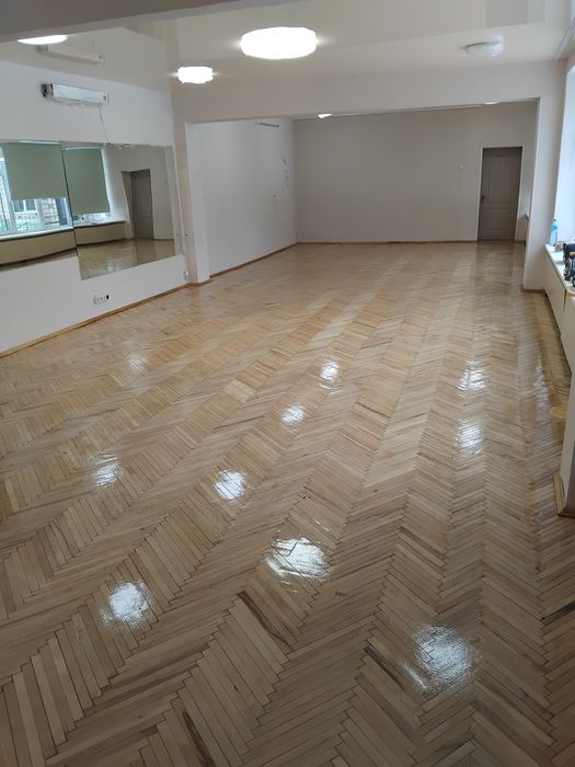 Циклювання та шліфування паркету