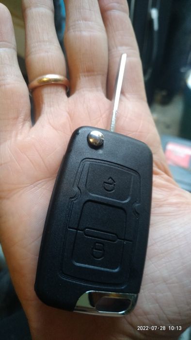 Корпус ключа Geely, на 2 кнопки и 3 кнопки