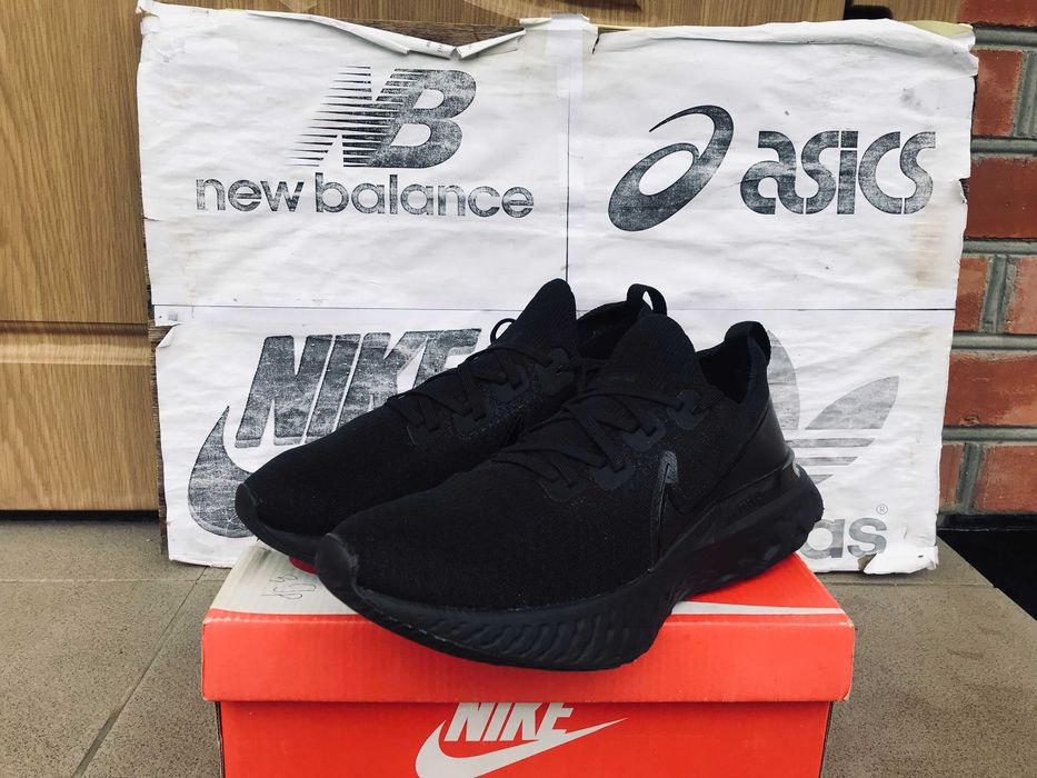 Кроссовки Nike React Infinity Run Flyknit для тренировок бега