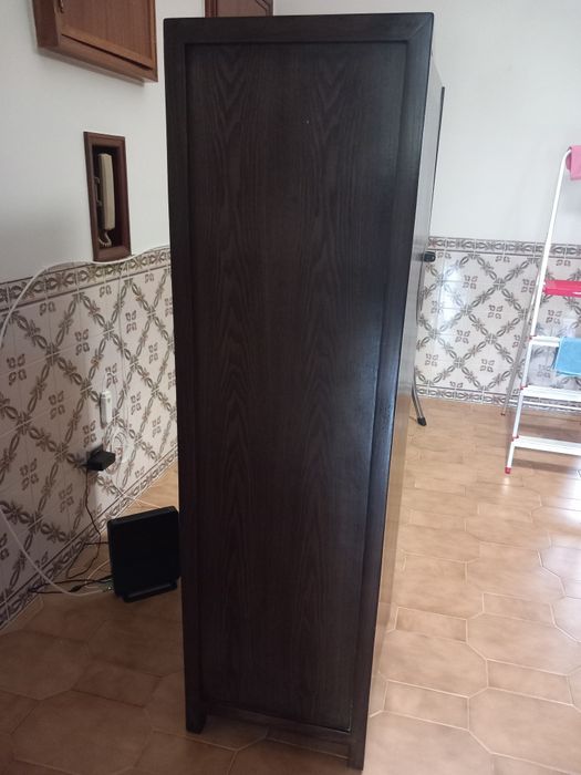 Móvel Oriental cor castanha