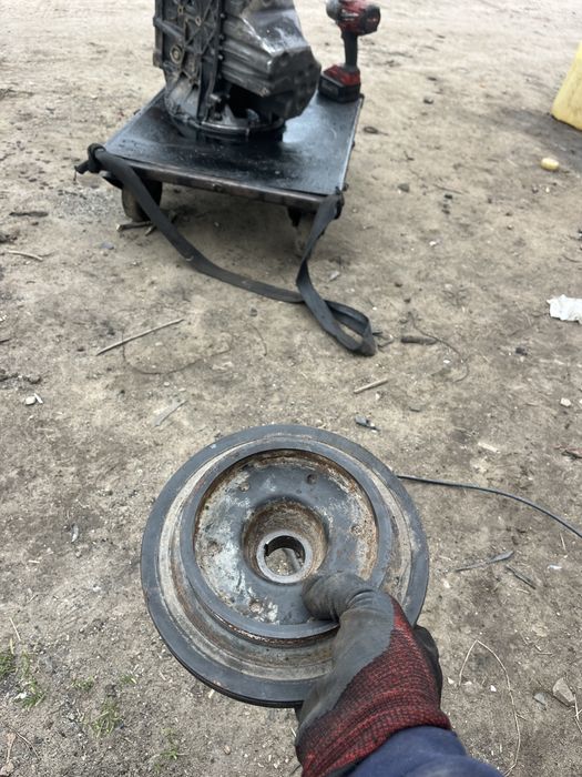 Шків колінвала Mercedes 2.7 CDi, OM 612, Sprinter