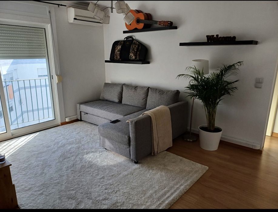 Sofá Cinzento Escuro - Tecido IKEA KIVIK