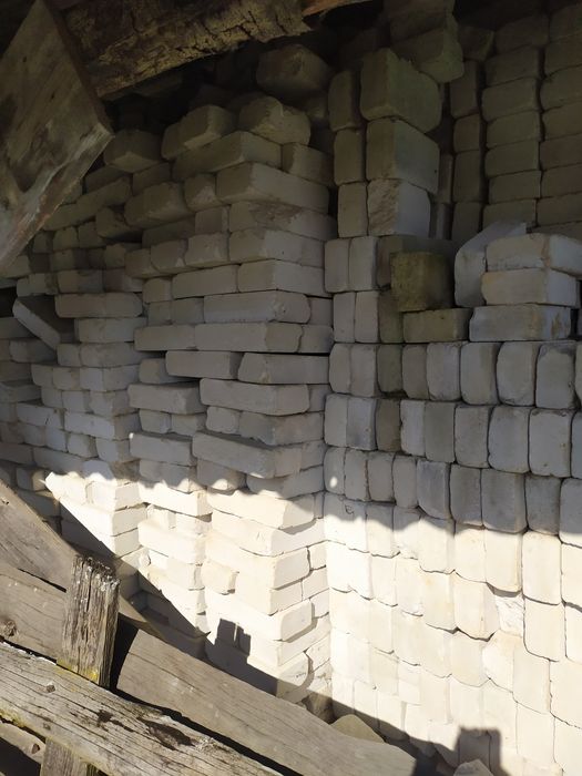 Цегла силікатна продам