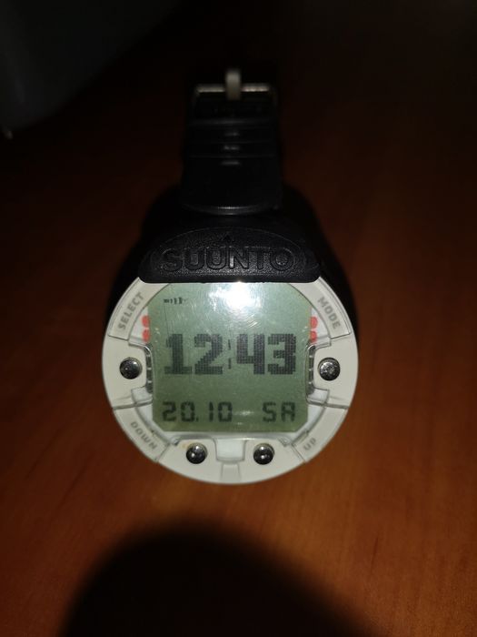 Komputer nurkowy Suunto