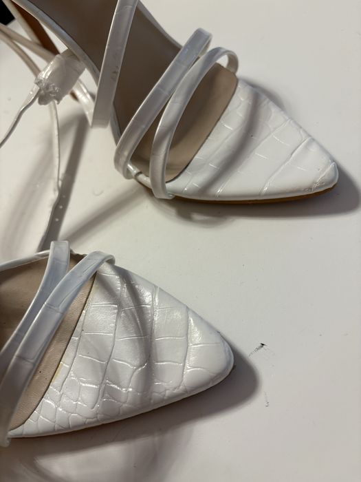 Buty na szpilce boohoo