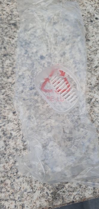 Vendo depiladora para senhora da marca REMINGTON.
