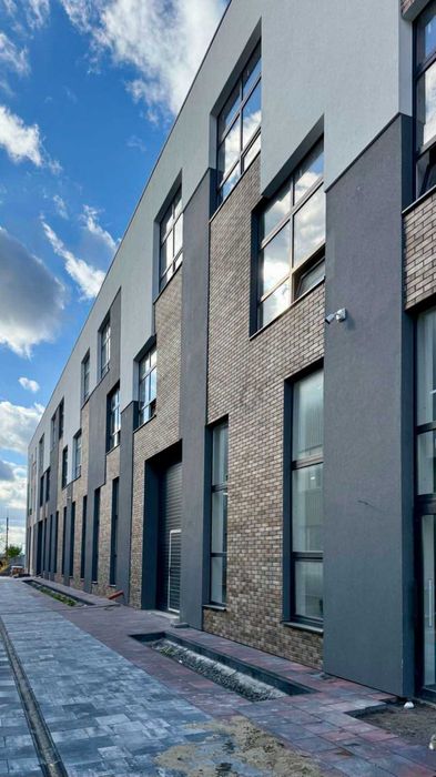 Оренда комерційного приміщення на вул. Тернопільській