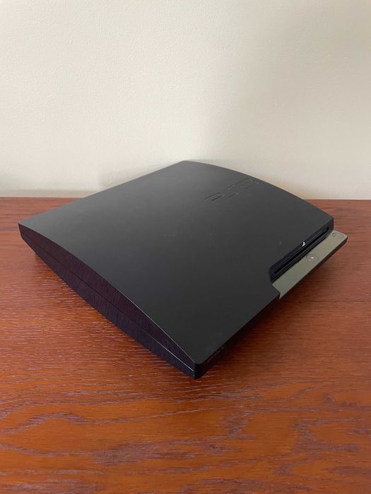 konsola PS 3 Slim 120GB Date Code 9C