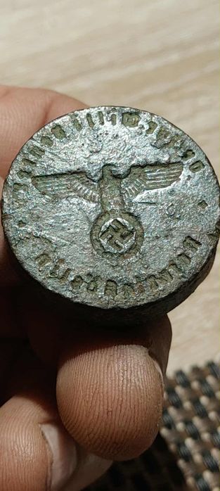 Stara pieczątka, referentka