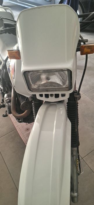 Vendo suzuki Dr125 bom estado de conservação..