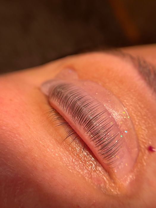 Ламинирование ресниц/бровей (коррекция,окрашивание,уход)