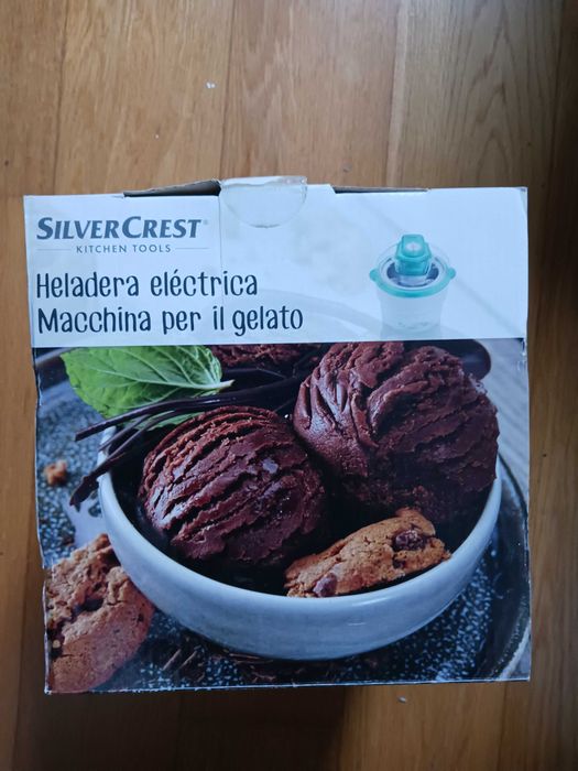 Máquina de fazer gelados