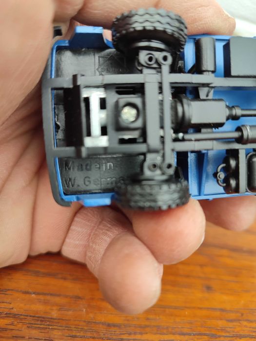 Model - Resorak CONRAD M.A.N - MAN 8.90F- D