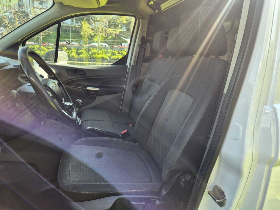 Ford Transit Connect Longa L2H1 IVA DEDUTÍVEL