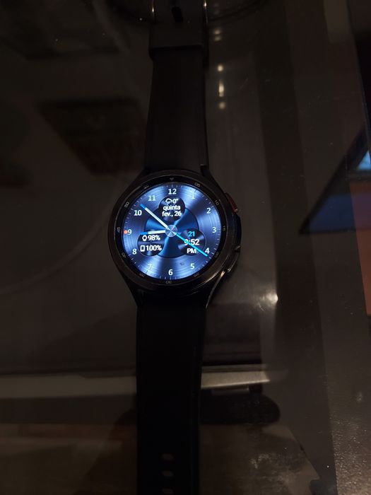 Samsung Galaxy watch4 Classic SM-R890
