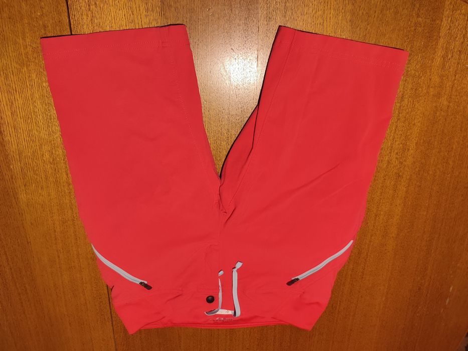 Spodenki turystyczne COLUMBIA Omni-Shade  damskie rozmiar 38 ( M ) - Nowe