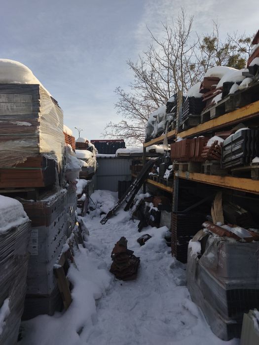 Dachówka podstawa, gąsiory , trójniki,kominki