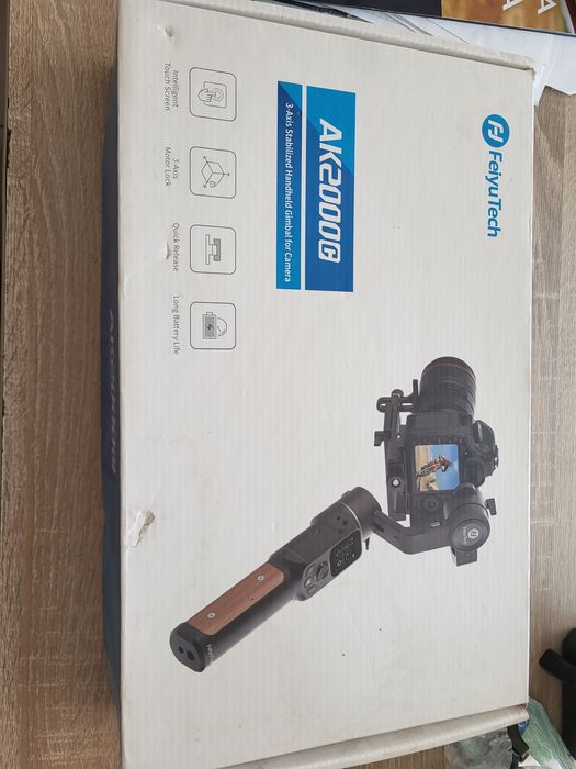 Stabilizator ręczny Feiyu Tech AK2000C