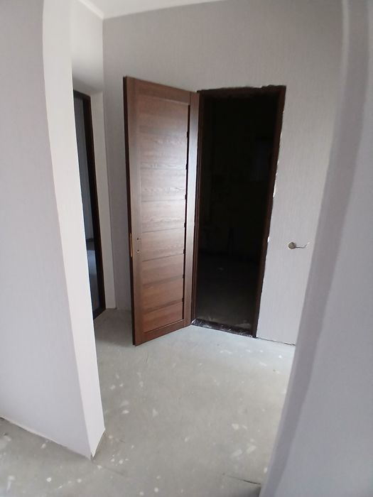 Зданий Буд#1 -49м+кухня-вітальня 18  жк Деснянський героїв енергетиків