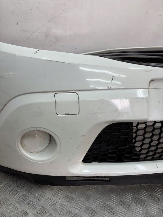 zderzak przód przedni dacia sandero i 08-12
