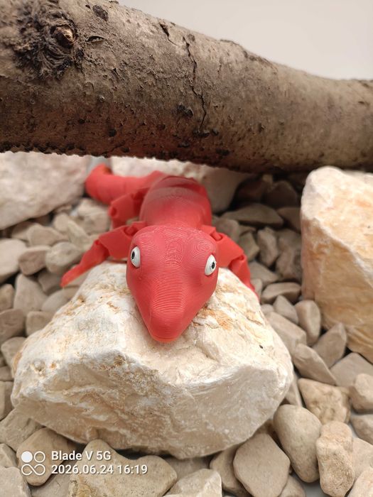 Jaszczurka 3D (ok.20cm).