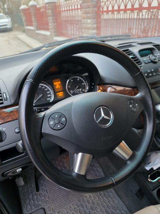 Мерседес Віано 2013, Viano 639, Viano пассажиров, Мерседес Віано, Віано 639