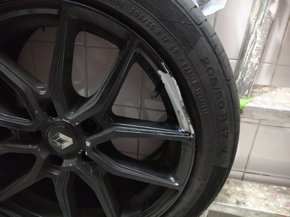 vendo ou troco jante tamanho 17