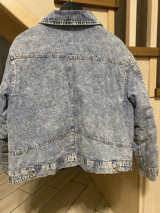 Джинсова куртка жіноча