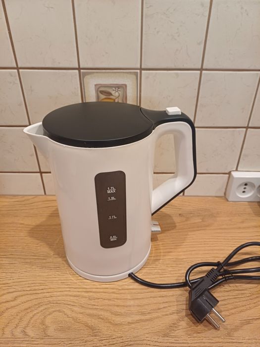 Czajnik elektryczny 1,7