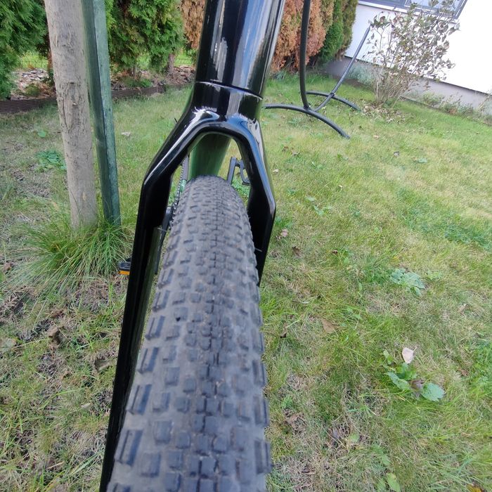 Kross esker flatbar gen2 L 2025