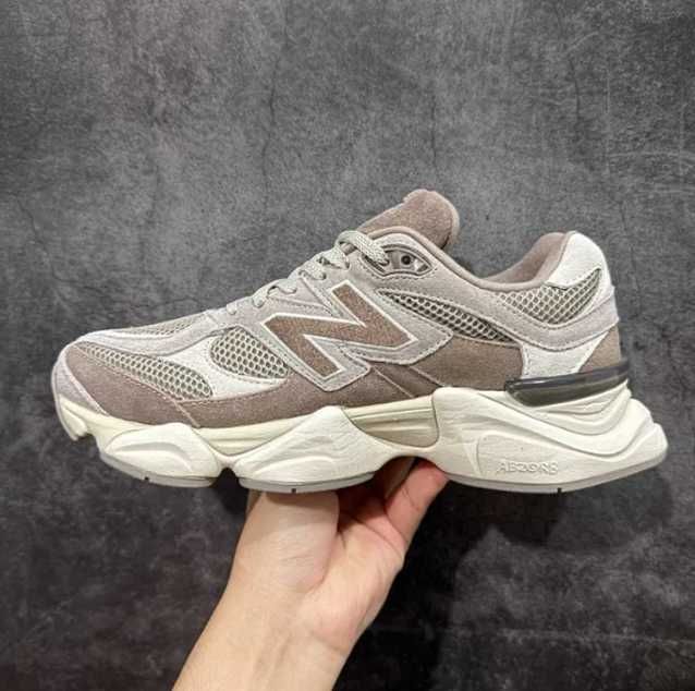 New Balance_NB_9060 R.43