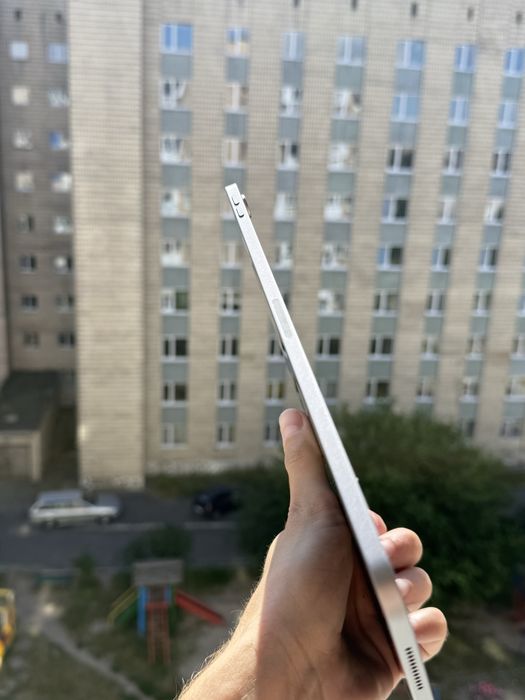 Apple Ipad air M4 2026 11" 128 wi-fi гб 100% батарея