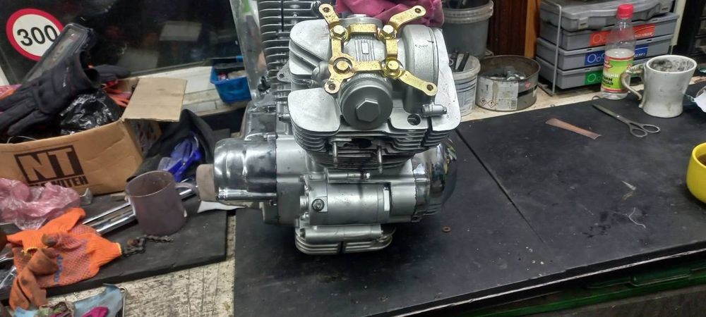 Двигатель, мотор Keeway Cruiser 250.