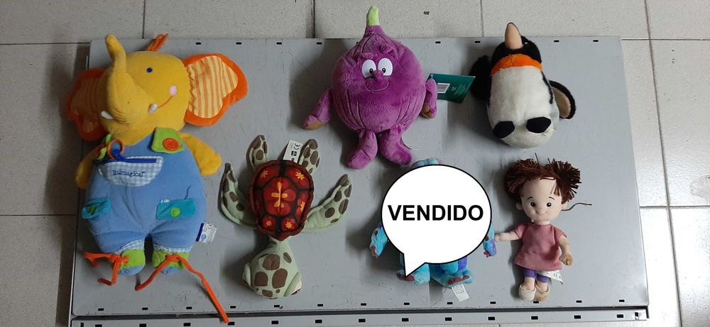 5 Peluches vários (Disney, imaginarium etc)