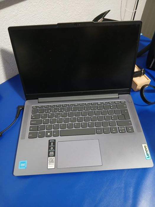 Vendo computador Lenovo