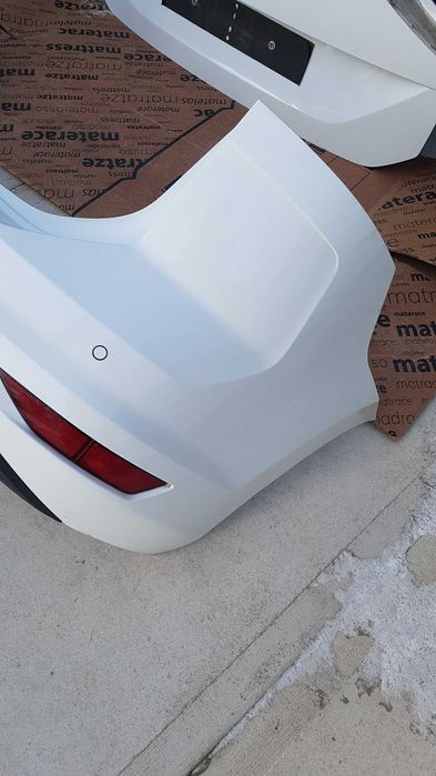 Tył Touran III 2015- komplet