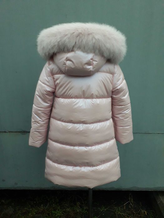 Новинка, пуховик на тинсулейте с натуральной опушкой, 98-134 см