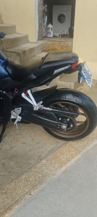 Moto Honda CB 650 r