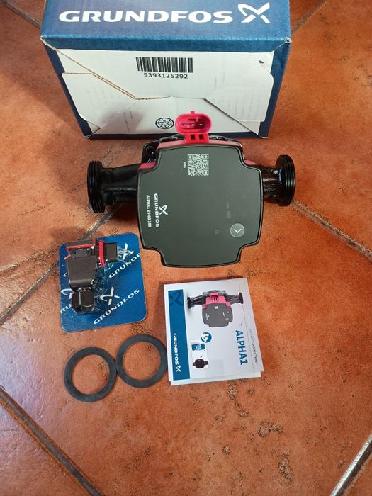 Pompa obiegowa Alpha 1, 25-60, 180
Grundfos ALP