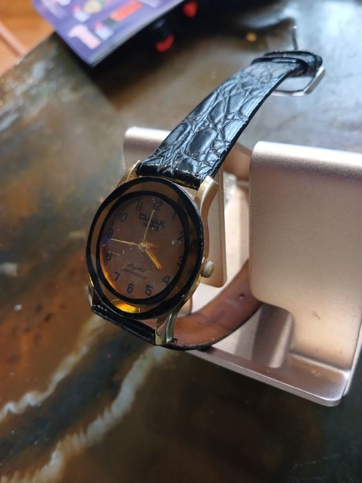 Винтажные часы Омакс