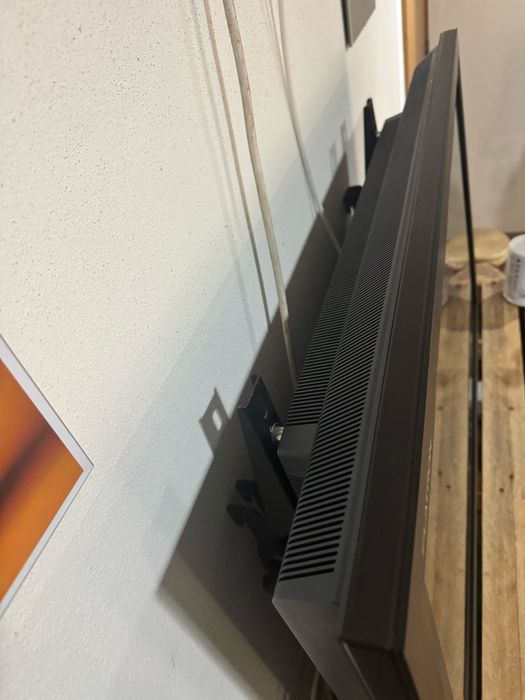 Monitor LCD LG 37”