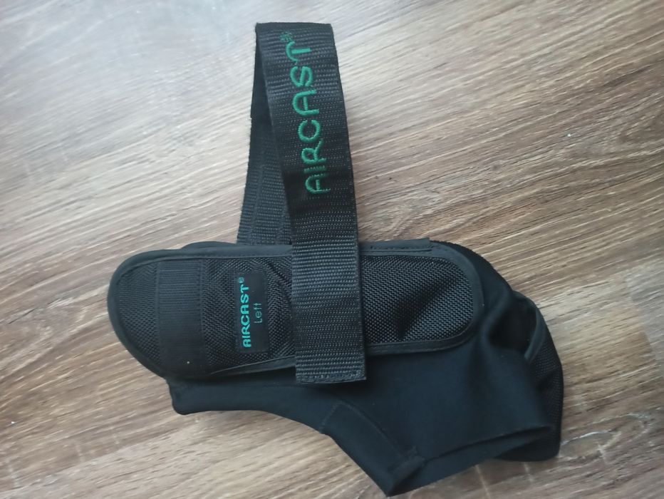 Ортез. Бандаж на ногу размер L голеностопный левый AIRCRAFT LEFT