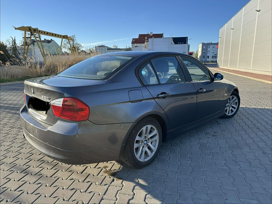 BMW 320I e90 2.0B 150km